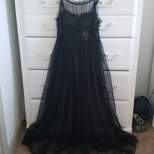 Black maxi dress nwt